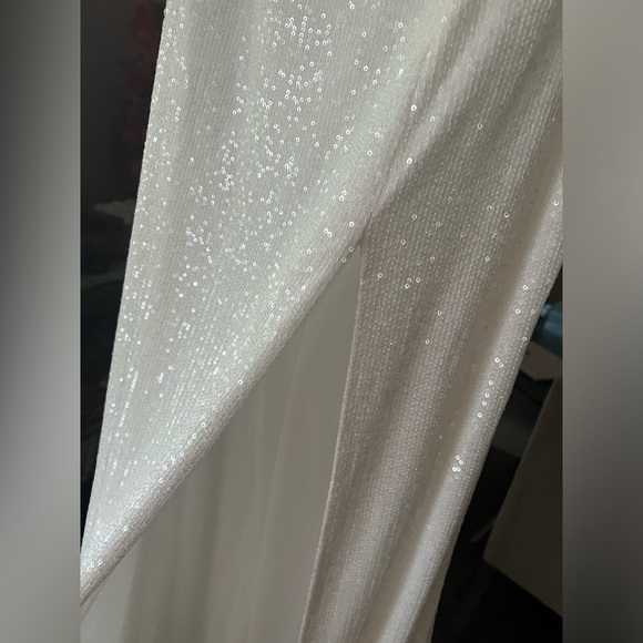 MAC DUGGAL • WHITE LONG SLEEVELESS SEQUINS GOWN 26598• NWT - Picture 7 of 9